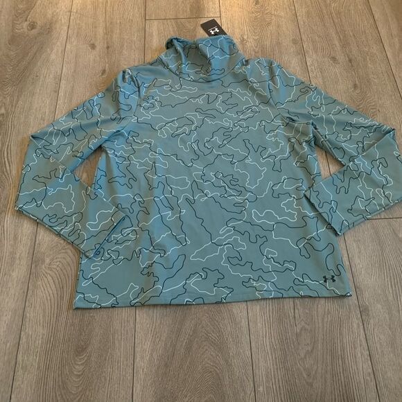 Under Armour woman’s turtle neck shirt perfect for winter and very soft - Picture 1 of 3